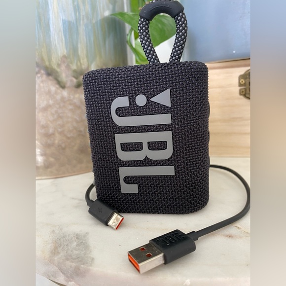 JBL Portable Audio & Video Jbl Go3 Wireless Waterproof Speaker